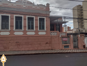 aluga-se-casa-comercial-centro-uberaba-112938