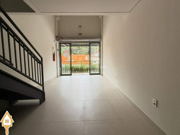aluga-se-sala-ou-loja-santa-marta-uberaba-143985